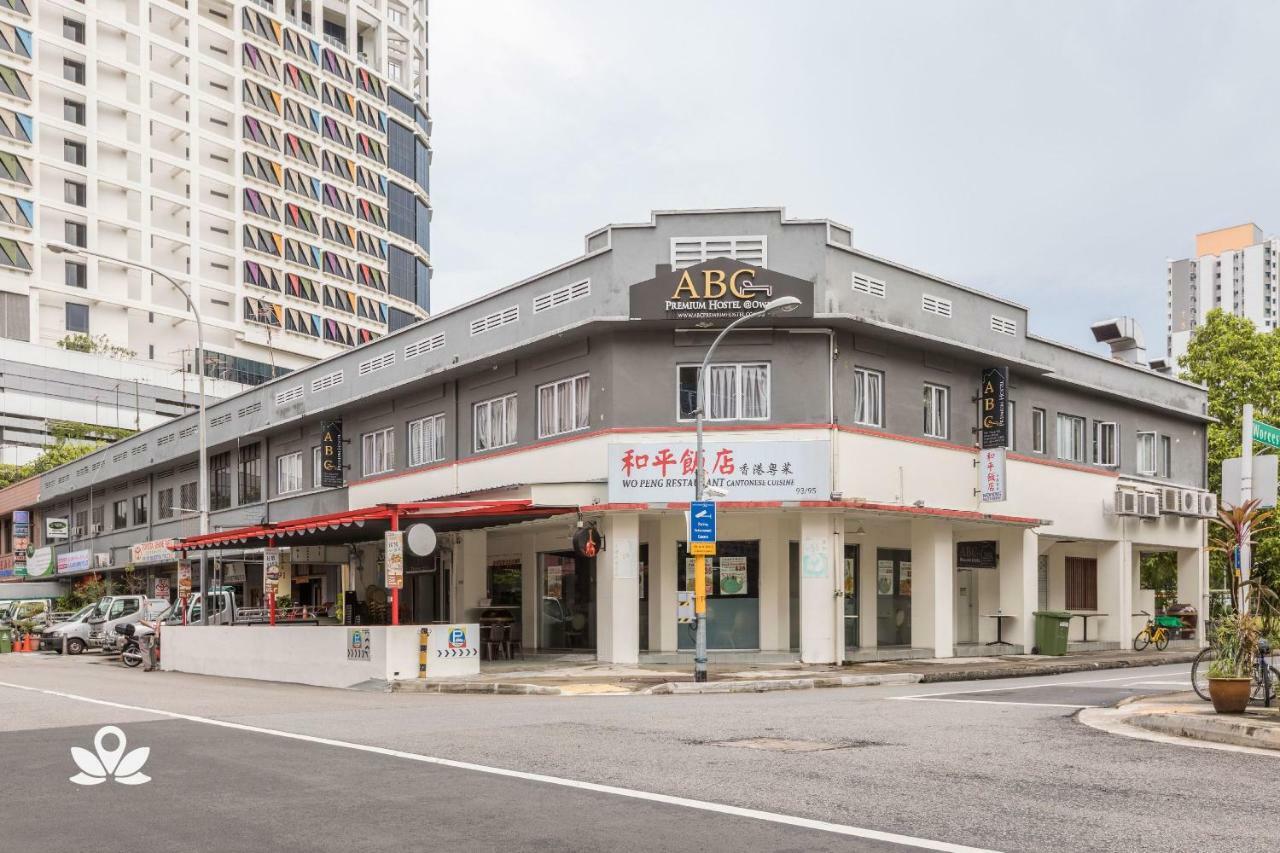 Khách sạn nang Abc Premium